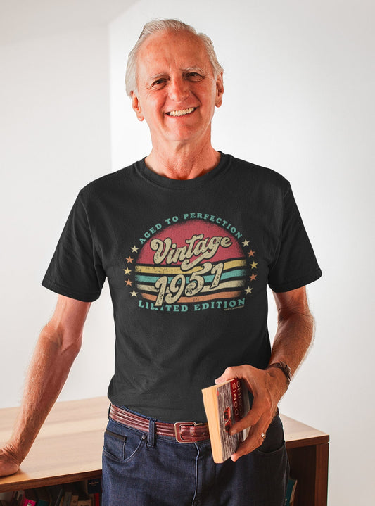 Retro 71st Birthday Shirt For Him or Her - Women born in 1951 - Vintage 1951 Aged To Perfection Limited Edition T-shirt Gift idea SUN-1951