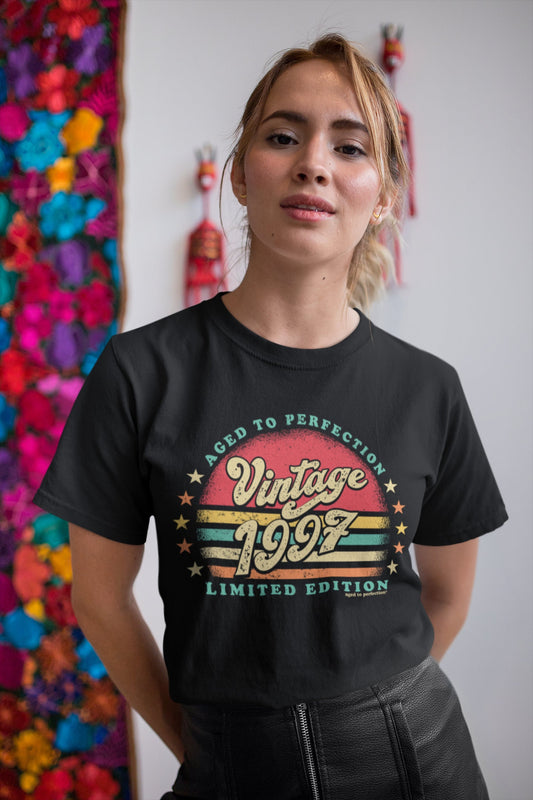 Retro Sunset 25th Birthday Shirt For Her - Women born in 1997 - Vintage 1997 Aged To Perfection Limited Edition T-shirt Gift idea SUN-1997