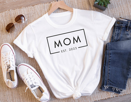 Mom and Dad Est. 2023 Shirts, Fathers Day Gift for Parents, Baby Announcement Tee, New Dad, Matching Family T-Shirts, Daddy Bruh Couple S216