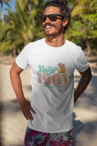 Retro Beach 40th Birthday Top For Her - Women born in 1981 - Vintage 1981 shirt, Aged To Perfection, Limited Edition T-shirt Gift  PALM-1981