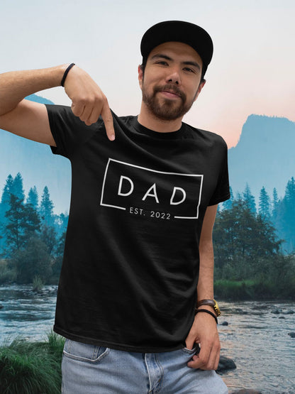 Dad Est 2022 T-Shirt, Dad Est 2023 Shirt, T-Shirts For New Father, DADA Fathers Day Gifts, Birthday Gifts For Daddy, Cute Bday Tee DE-2022